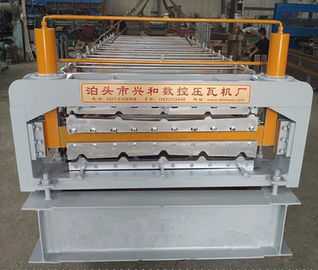 चीन पीएलसी नियंत्रण प्रणाली के साथ यूरोपीय शैली औद्योगिक छत शीट बनाने की मशीन आपूर्तिकर्ता