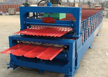 चीन 5.5KW हाई स्पीड छत पैनल रोल बनाने मशीन उच्च परिशुद्धता के साथ कटिंग में आपूर्तिकर्ता